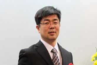 川田泰輔